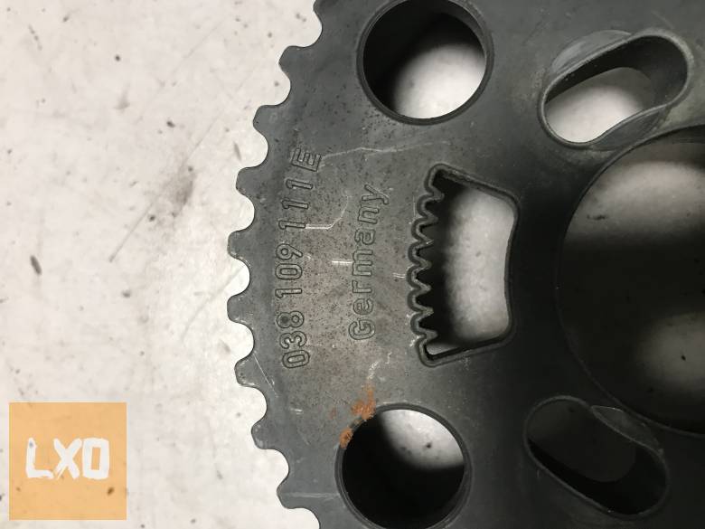 VW PASSAT B6 2,0 PD BKP - vezérmű kerék 038 109 111 E apróhirdetés