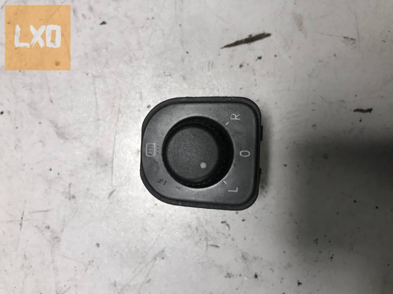 VW PASSAT B6 - tükör állító gomb apróhirdetés