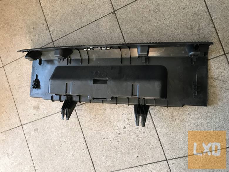 AUDI A3 8P (3 ajtós) - hátfal burkolat 8P0 863 471 apróhirdetés