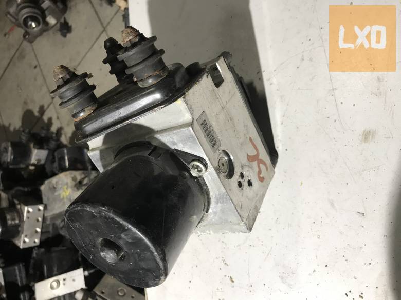 VW PASSAT B6  - ABS kocka 3C0 614 109 A apróhirdetés