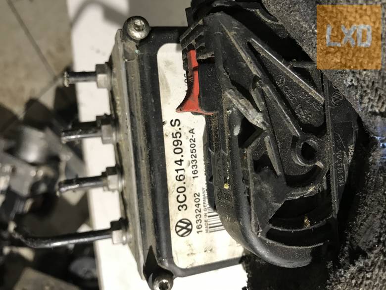 VW PASSAT B6 /  ABS kocka 3C0 614 095 S apróhirdetés