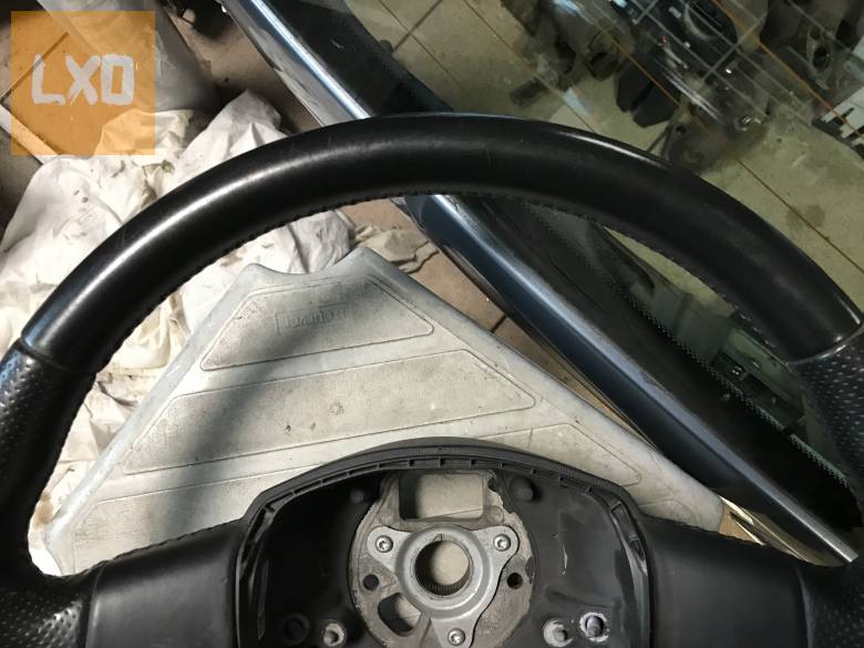 AUDI A3 8P  - bőr kormány apróhirdetés