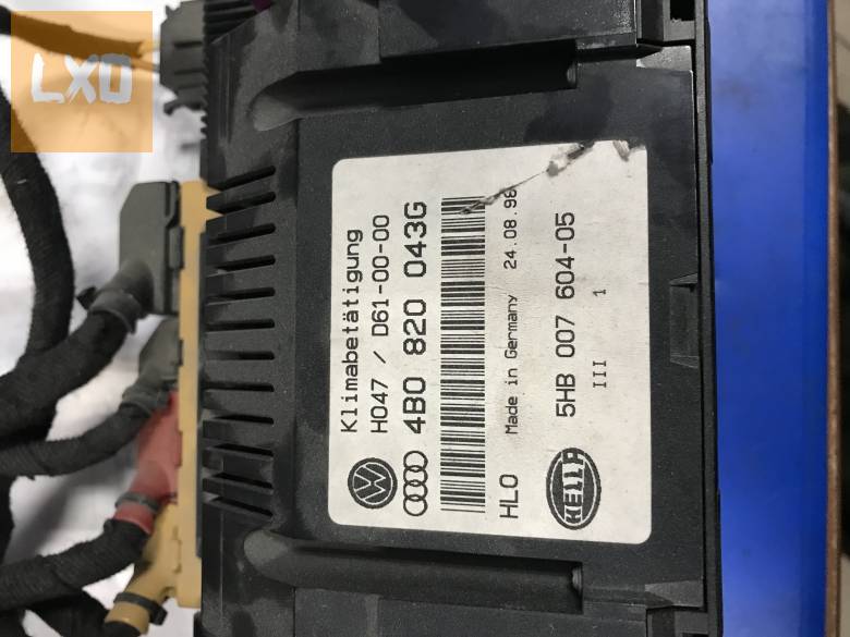 AUDI A6 C5 -  klímavezérlő (ülésfűtés) 4B0 820 043 G apróhirdetés