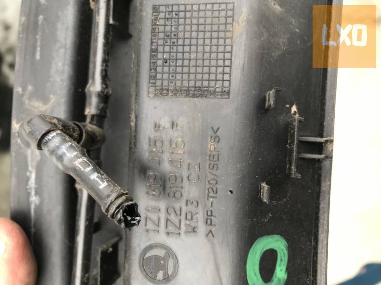 SKODA OCTAVIA II - levélrács 1Z1 819 415 F apróhirdetés