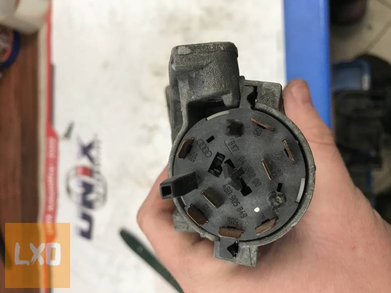 SKODA OCTAVIA I - gyújtáskapcsoló+kulcs 4B0 905 851 C apróhirdetés