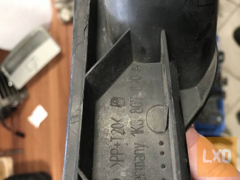 VW GOLF V - jobb első lökhárító tartó 1K0 807 890 A apróhirdetés
