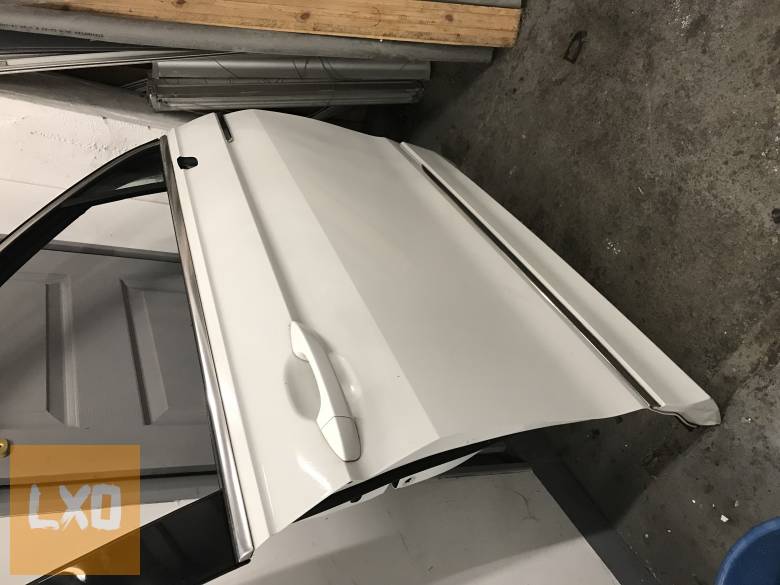 VW TIGUAN II (5NA) jobb első ajtó apróhirdetés