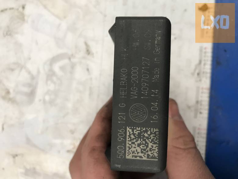 SKODA OCTAVIA III 1,6 CR CRK - AC vezérlő 5Q0 906 121 G apróhirdetés