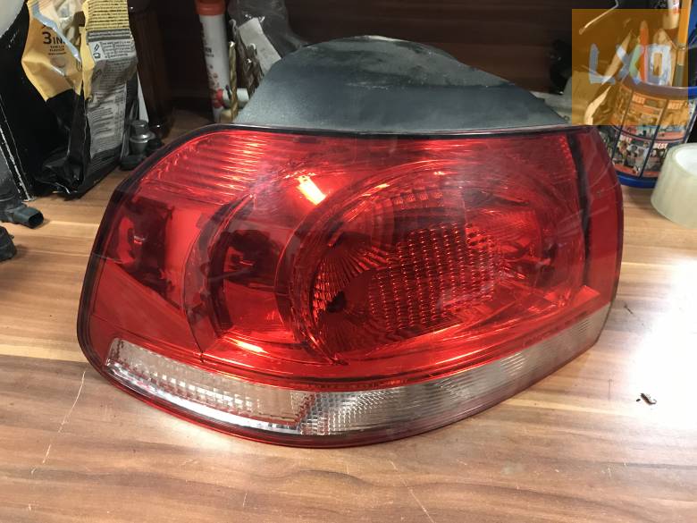 VW GOLF VI  - bal hátsó lámpa apróhirdetés
