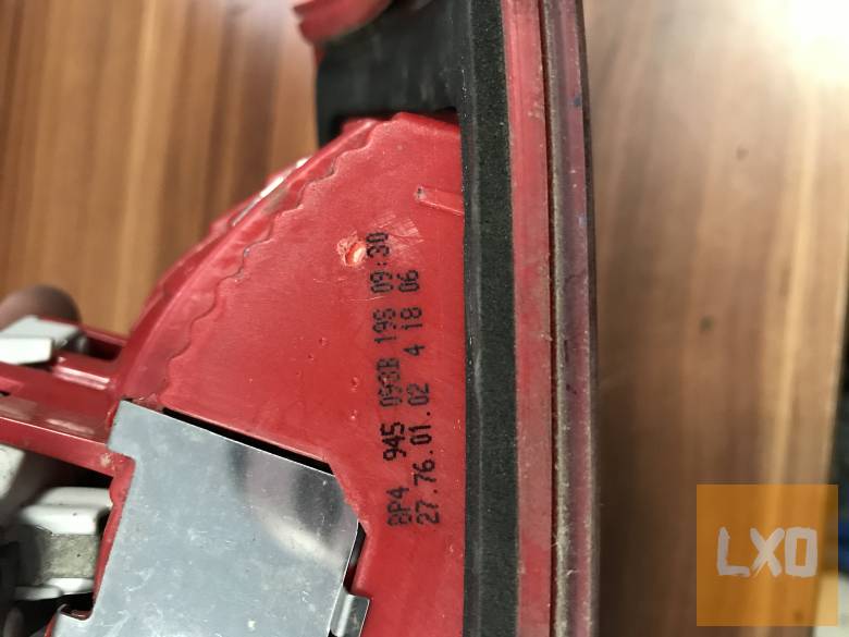 AUDI A3 8P ( 5 ajtós) bal hátsó belső lámpa  8P4 945 093 B apróhirdetés
