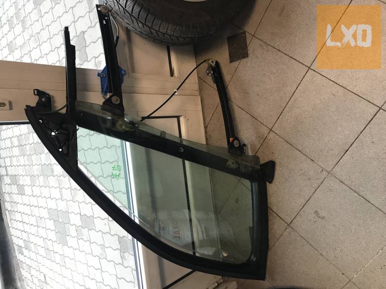 AUDI A4 B7 - jobb első ajtó keret apróhirdetés