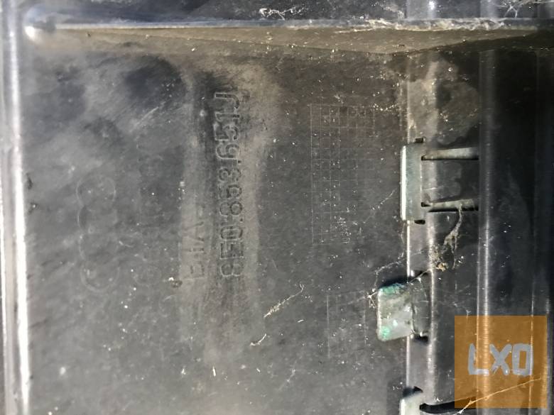 AUDI A4 B7  - hűtőrács 8E0 853 651 J apróhirdetés