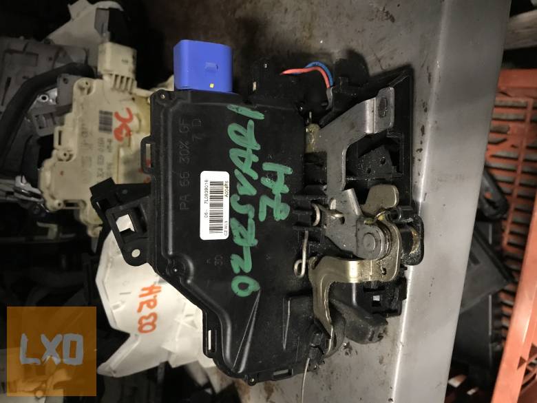 SKODA OCTAVIA II  - jobb hátsó zár 7L0 839 016 apróhirdetés