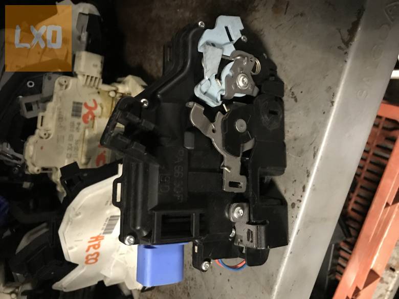 SKODA OCTAVIA II  - jobb hátsó ajtózár 7L0 839 016 D apróhirdetés