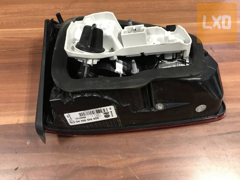 VW GOLF VII - jobb hátsó belső lámpa 5G0 945 094 AE apróhirdetés