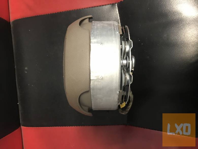 AUDI A4 B7  Sedan - kormánylégzsák 8E0 880 201 CD apróhirdetés