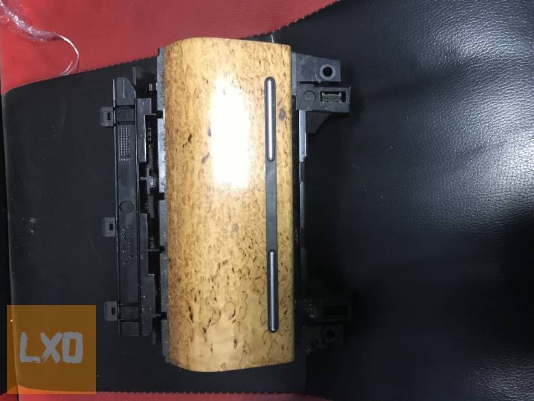 AUDI A4 B7  - hamutartó apróhirdetés