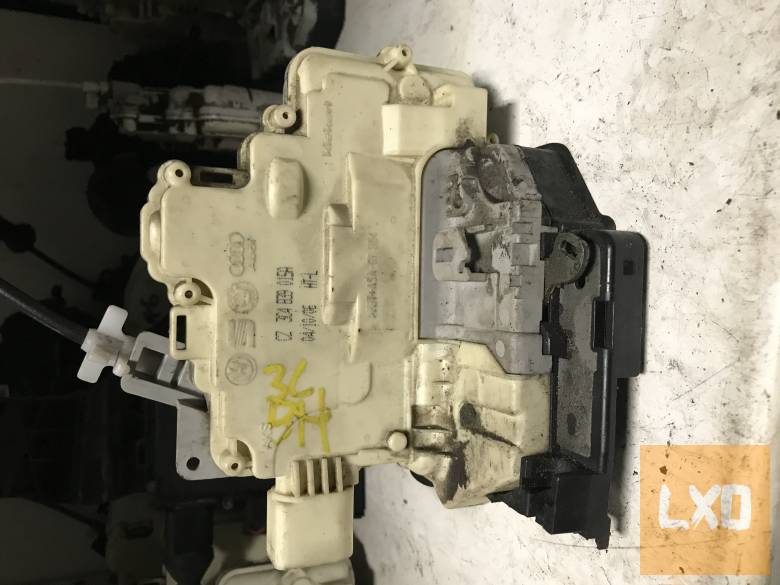 VW PASSAT B6 VARIANT - bal hátsó zár 3C4 839 015 A apróhirdetés