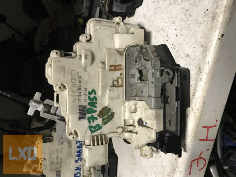 VW PASSAT B7 VARIANT - bal hátsó zár 3C4 839 015 A apróhirdetés