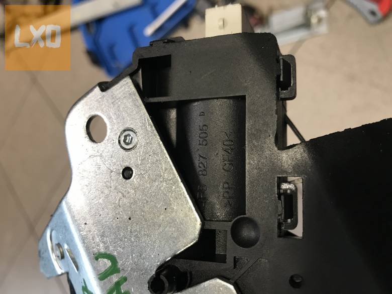 AUDI A4 B7 SEDAN - csomagtér zár 4F5 827 505 D apróhirdetés