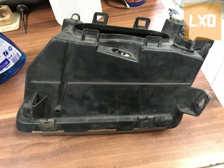 AUDI A3 8L ( FL előtti) jobb fényszóró apróhirdetés