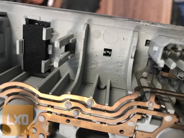 SKODA OCTAVIA II - beltér világítás apróhirdetés