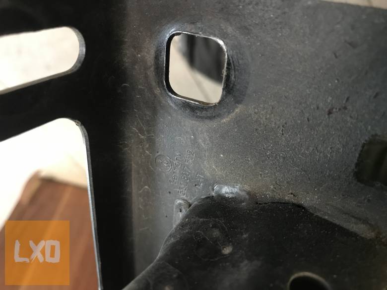 VW GOLF VII - első lökhárító tartó 5G0 807 582 apróhirdetés