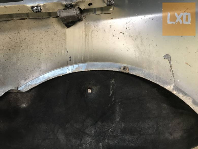 SKODA OCTAVIA II ( FL előtti) /  jobb első sárvédő apróhirdetés