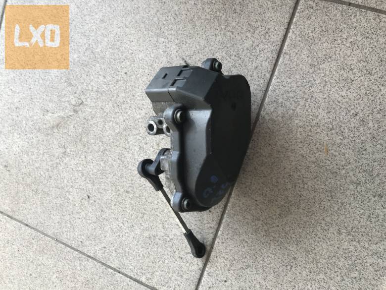 VW GOLF V 2,0 TFSI - szívósor állító motor 06F 133 482 D apróhirdetés