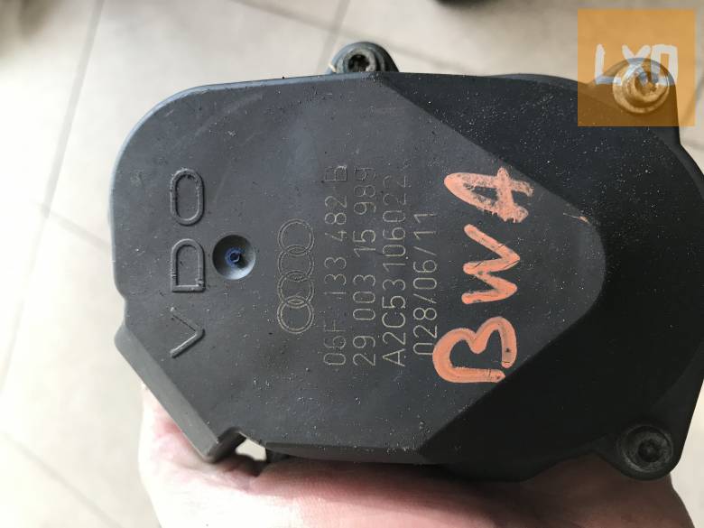 VW GOLF V 2,0 TFSI / szívósor állító motor 06F 133 482 B apróhirdetés