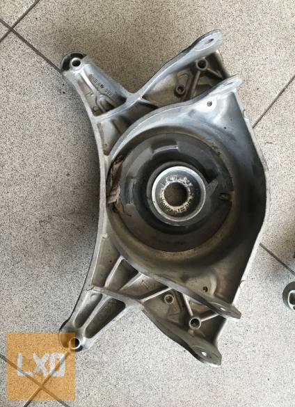 AUDI A4 B8 - bal első rugótányér 8K0 412 383 F apróhirdetés