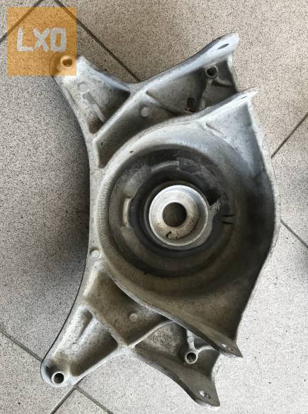 AUDI A4 B8 - bal első rugótányér 8R0 412 383 A apróhirdetés