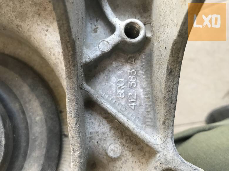 AUDI A4 B8 - bal első rugótányér 8R0 412 383 A apróhirdetés