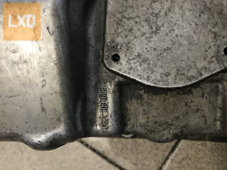 SKODA OCTAVIA II 1,6 8V / olajteknő (jeladó nélküli) 06A 103 603 R apróhirdetés