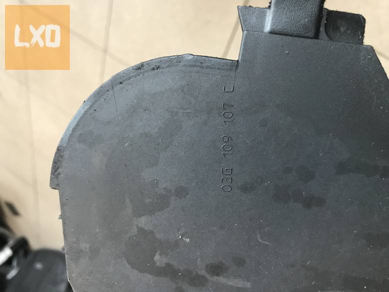 SKODA OCTAVIA II 2,0 PD BKD  / vezérlés burkolat 03G 109 107 C apróhirdetés