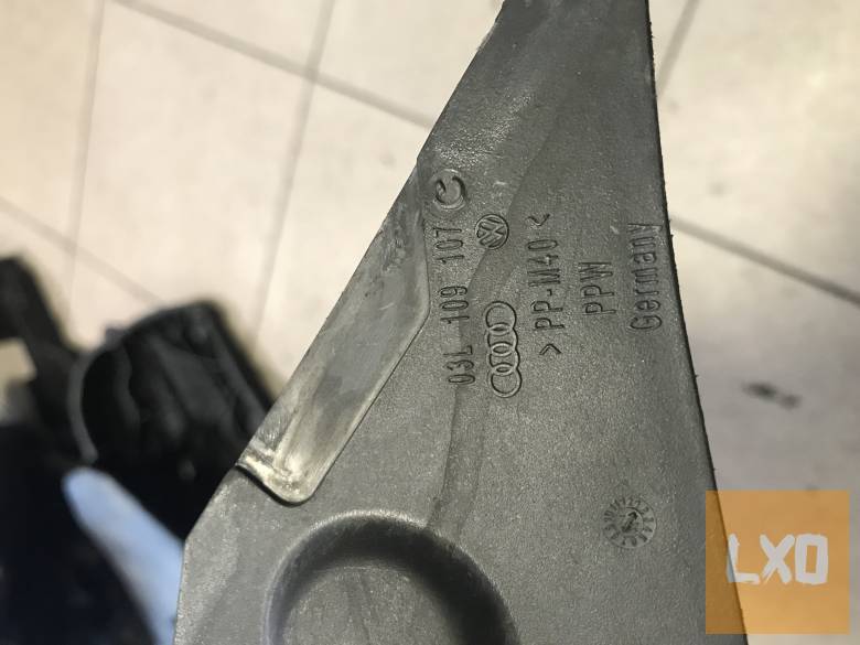 AUDI A4 B8 2,0 CR CJC - vezérlés burkolat 03L 109 107 C apróhirdetés