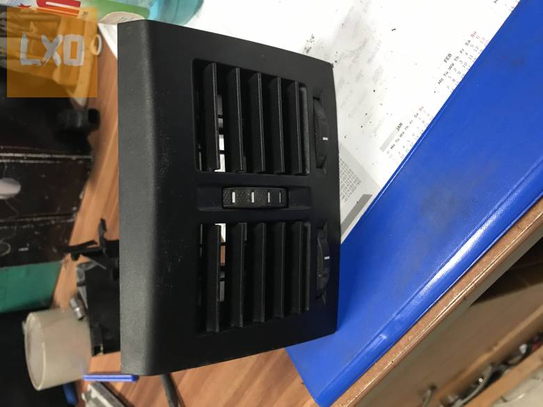 SKODA OCTAVIA II - hátsó légbefúvó apróhirdetés