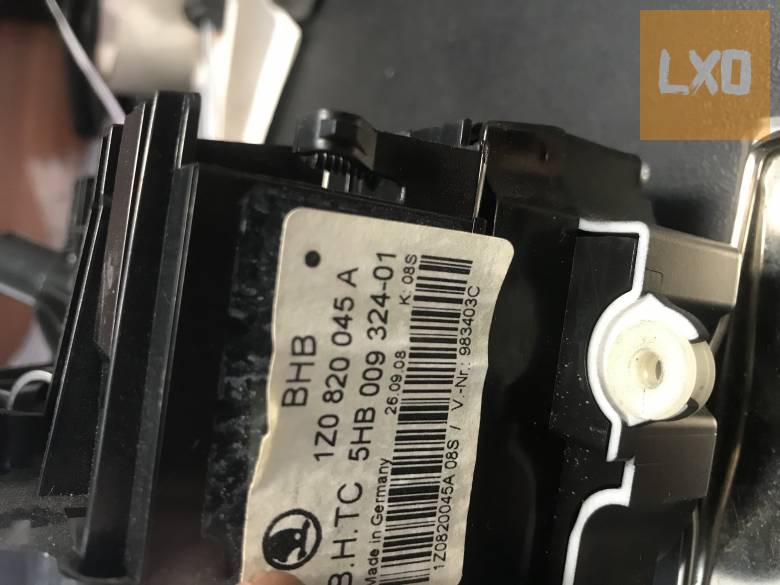 SKODA OCTAVIA II - ülésfűtéses fűtéskapcsoló apróhirdetés