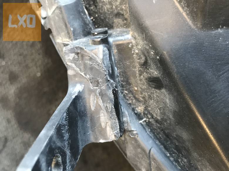 SUZUKI SWIFT VI - jobb első xenon fényszóró apróhirdetés