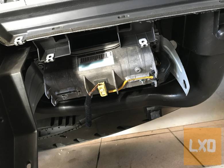 VW GOLF PLUS -  légzsák szett ( FL előtti) apróhirdetés