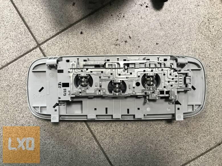 VW GOLF V / beltér világítás apróhirdetés