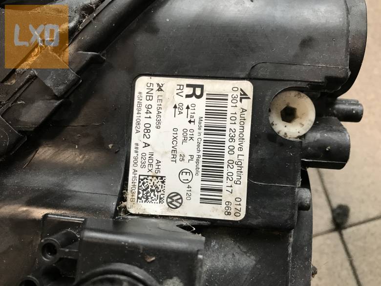 VW TIGUAN II 5NA - jobb első fényszóró 5NB 941 082 A apróhirdetés