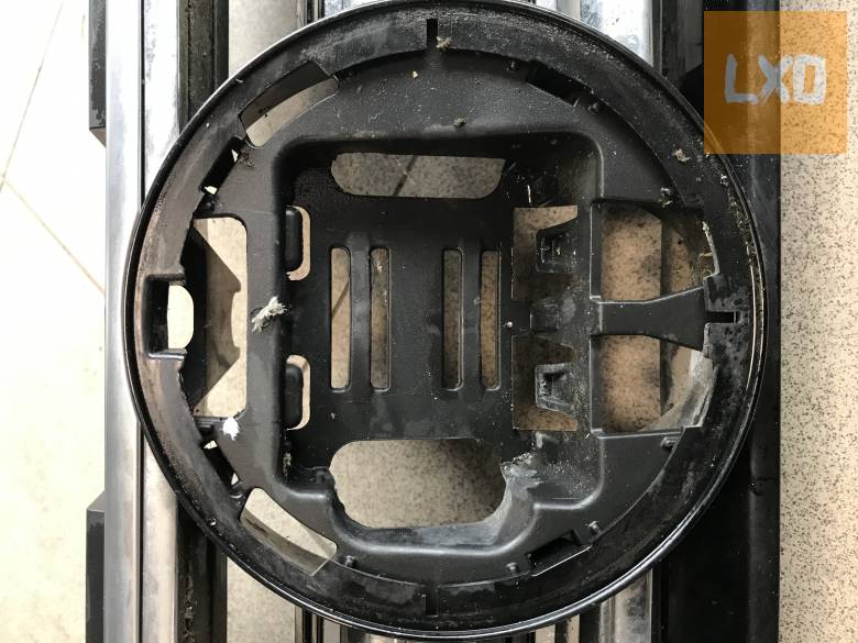 VW TIGUAN II 5NA R-Line hűtőrács 5NA 853 653 B apróhirdetés