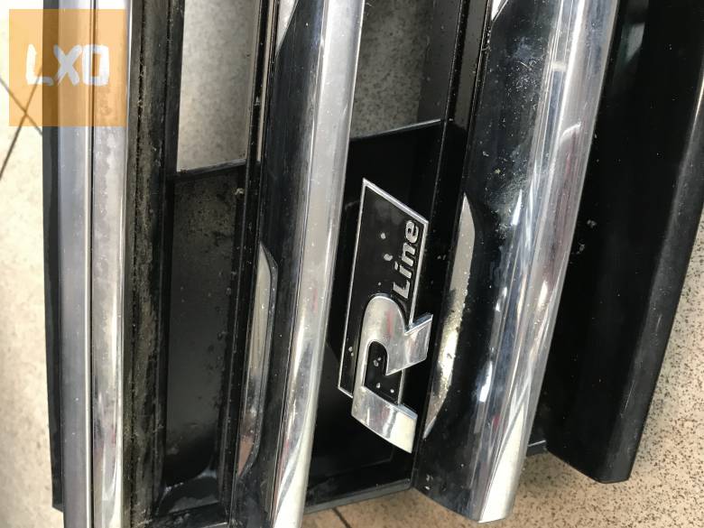 VW TIGUAN II 5NA R-Line hűtőrács 5NA 853 653 B apróhirdetés