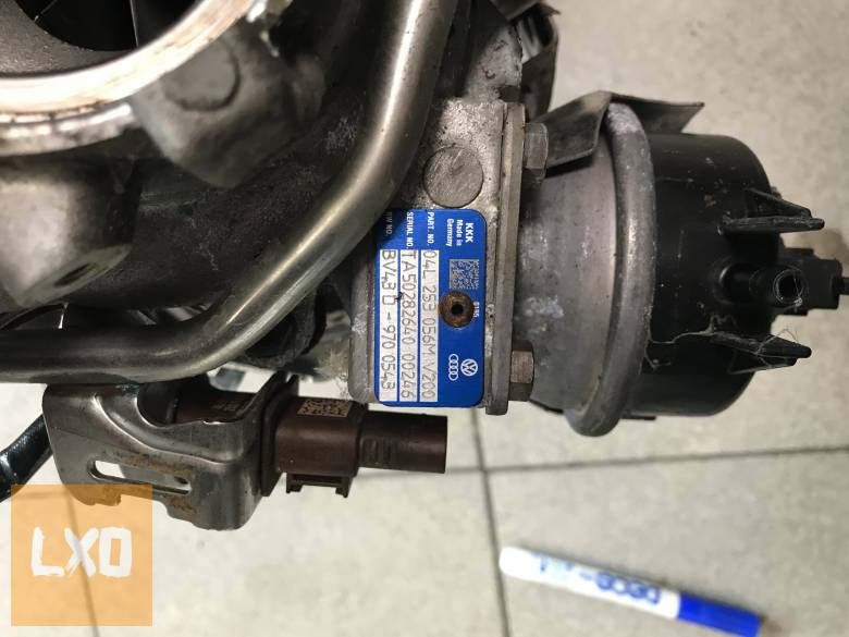 VW TIGUAN II 5NA 2,0 CR DFH - TURBÓ 04L 253 056 M apróhirdetés