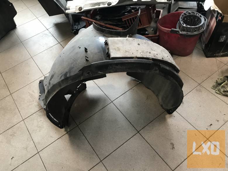 VW TIGUAN II 5NA - bal első dobbetét 5NA 805 911 AC apróhirdetés