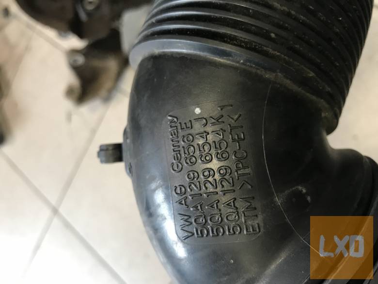 VW TIGUAN II 5NA  2,0 CR DFH - levegőcső 5QA 129 656 E apróhirdetés
