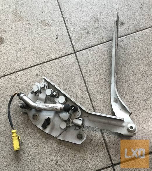 VW TIGUAN II - jobb géptető zsanér 5NA 823 302 G  K apróhirdetés