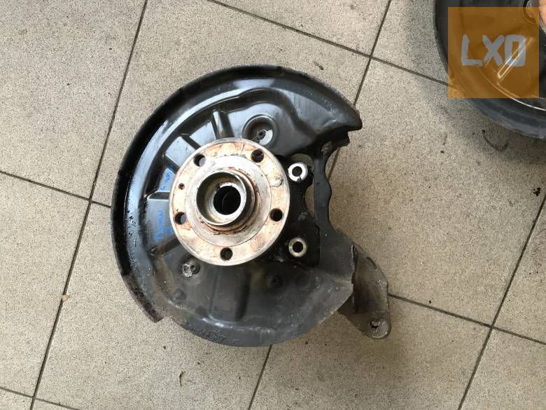 VW TIGUAN II 4 motion - jobb hátsó csonkállvány 5QF 505 436 F apróhirdetés