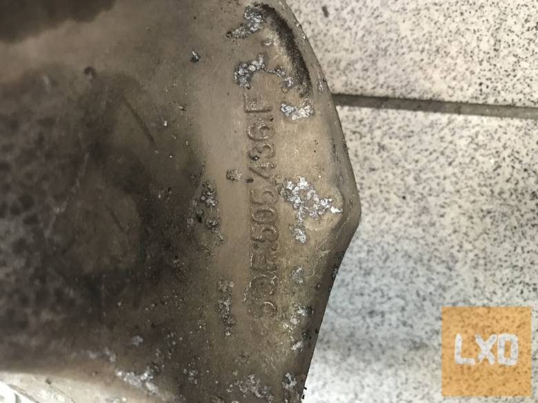 VW TIGUAN II 4 motion - jobb hátsó csonkállvány 5QF 505 436 F apróhirdetés